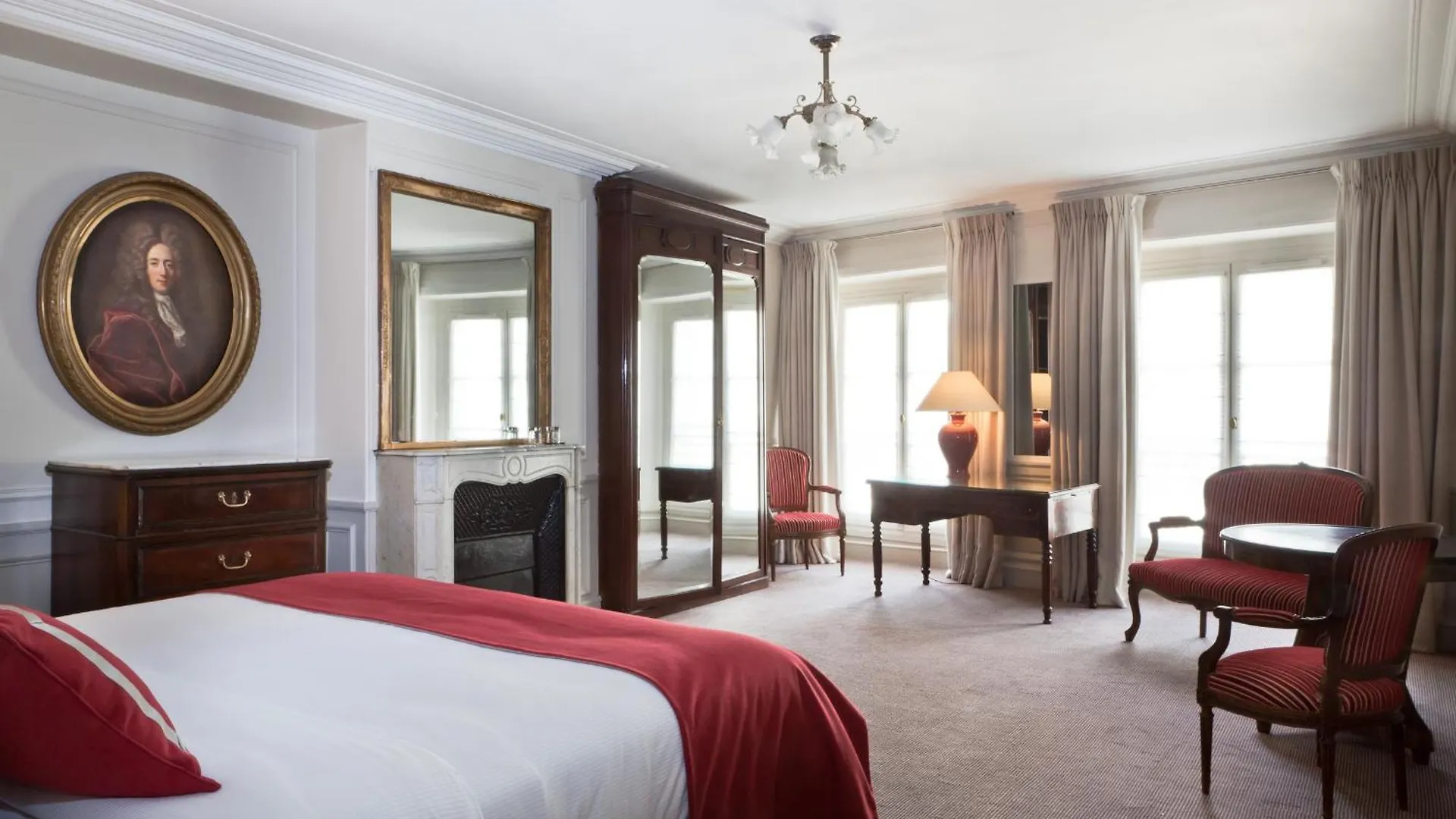 Mansart - Esprit De France 4* Paris