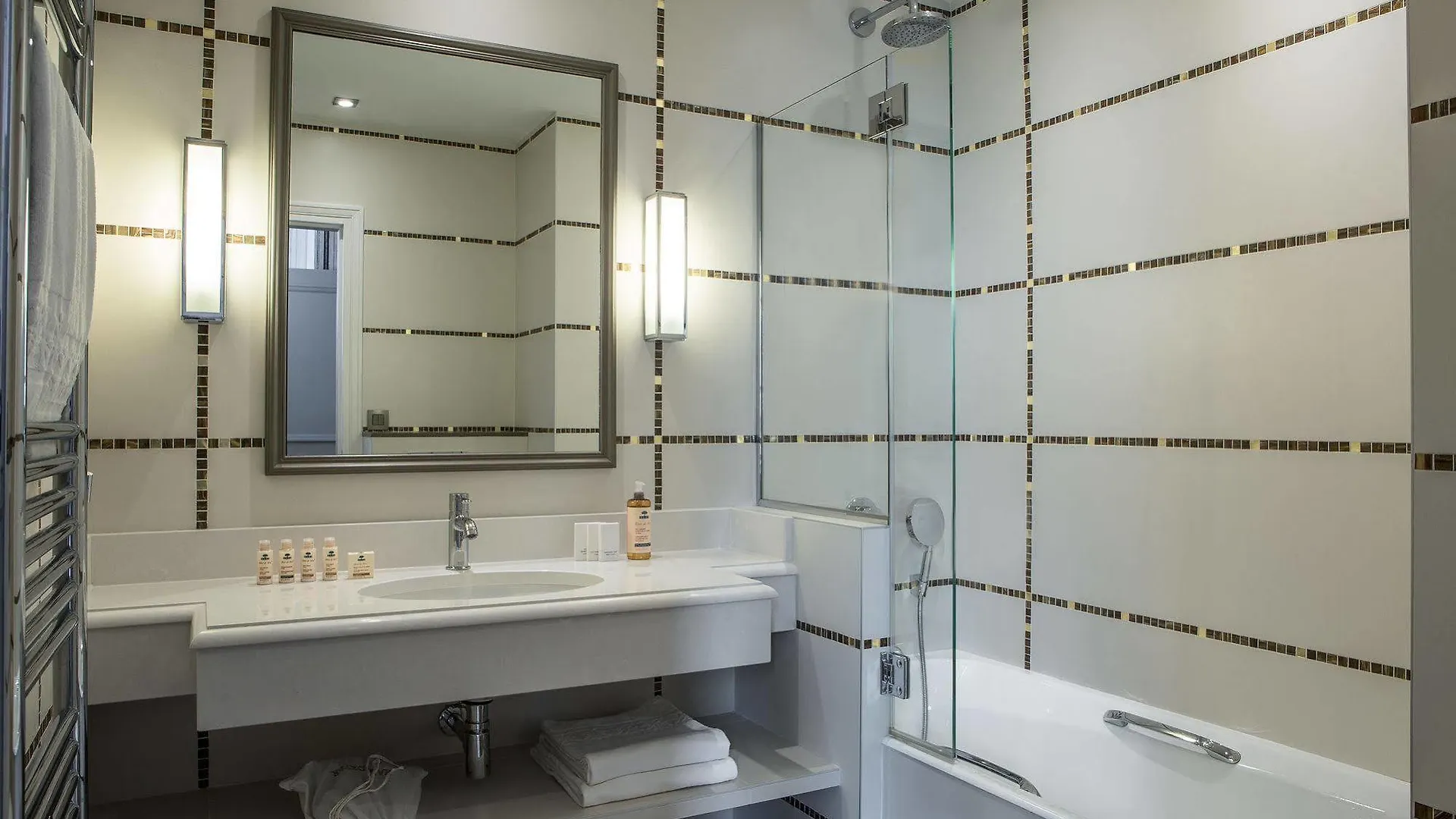 Mansart - Esprit De France Hotel 4*