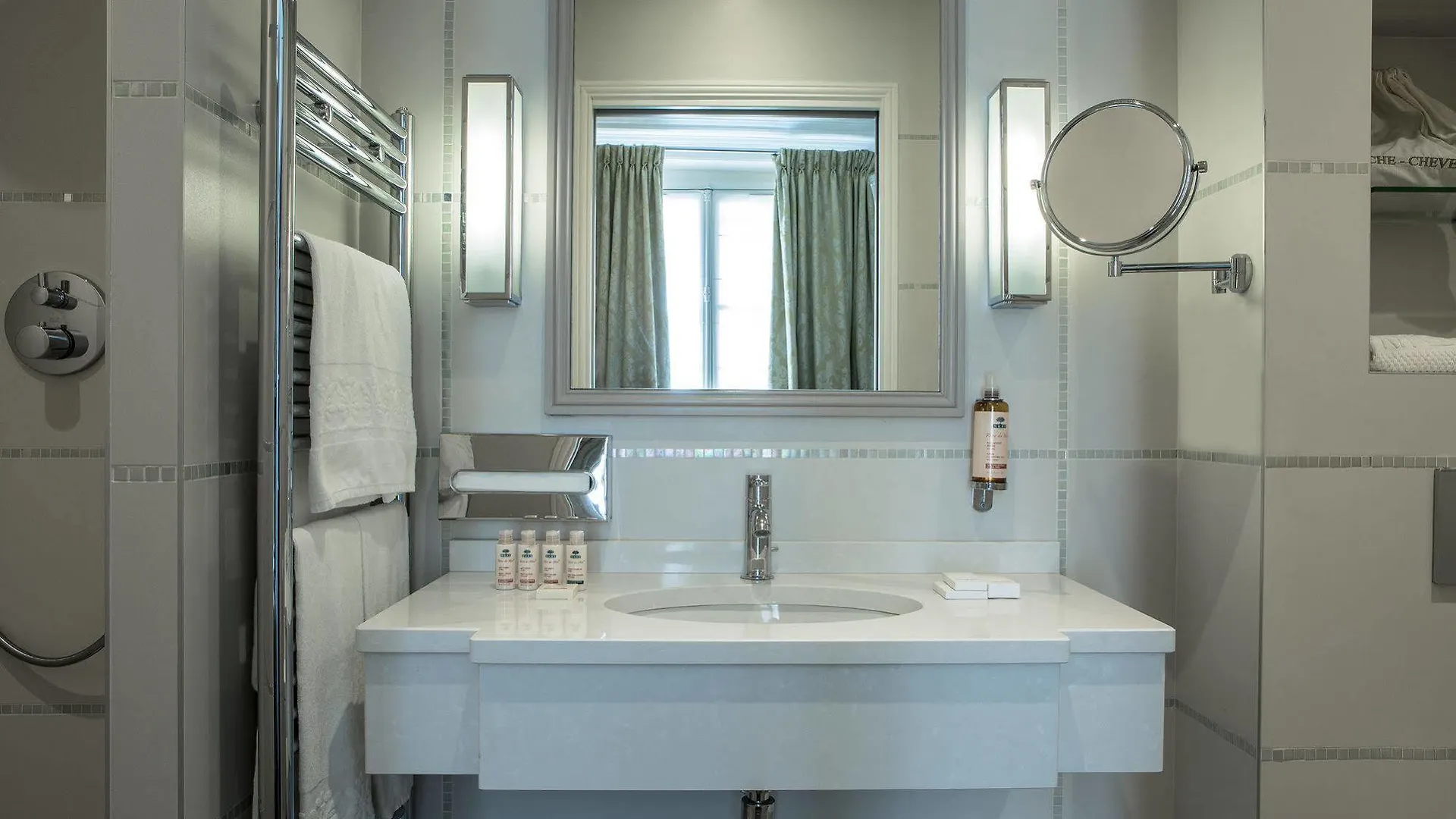 Hotel Mansart - Esprit De France 4*